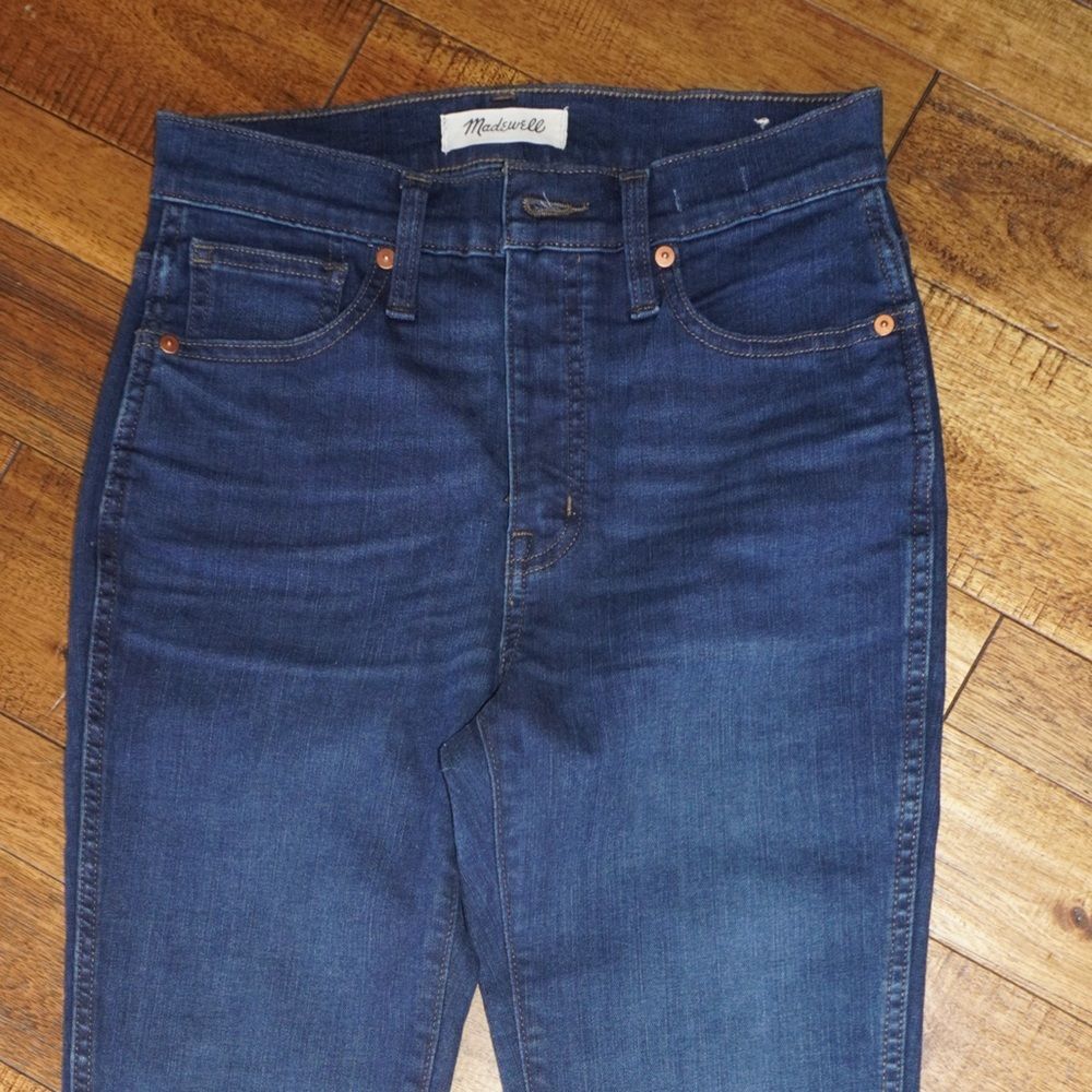 Madewell High-Rise Skinny Jeans - Dark Wash - Picture 4 of 7
